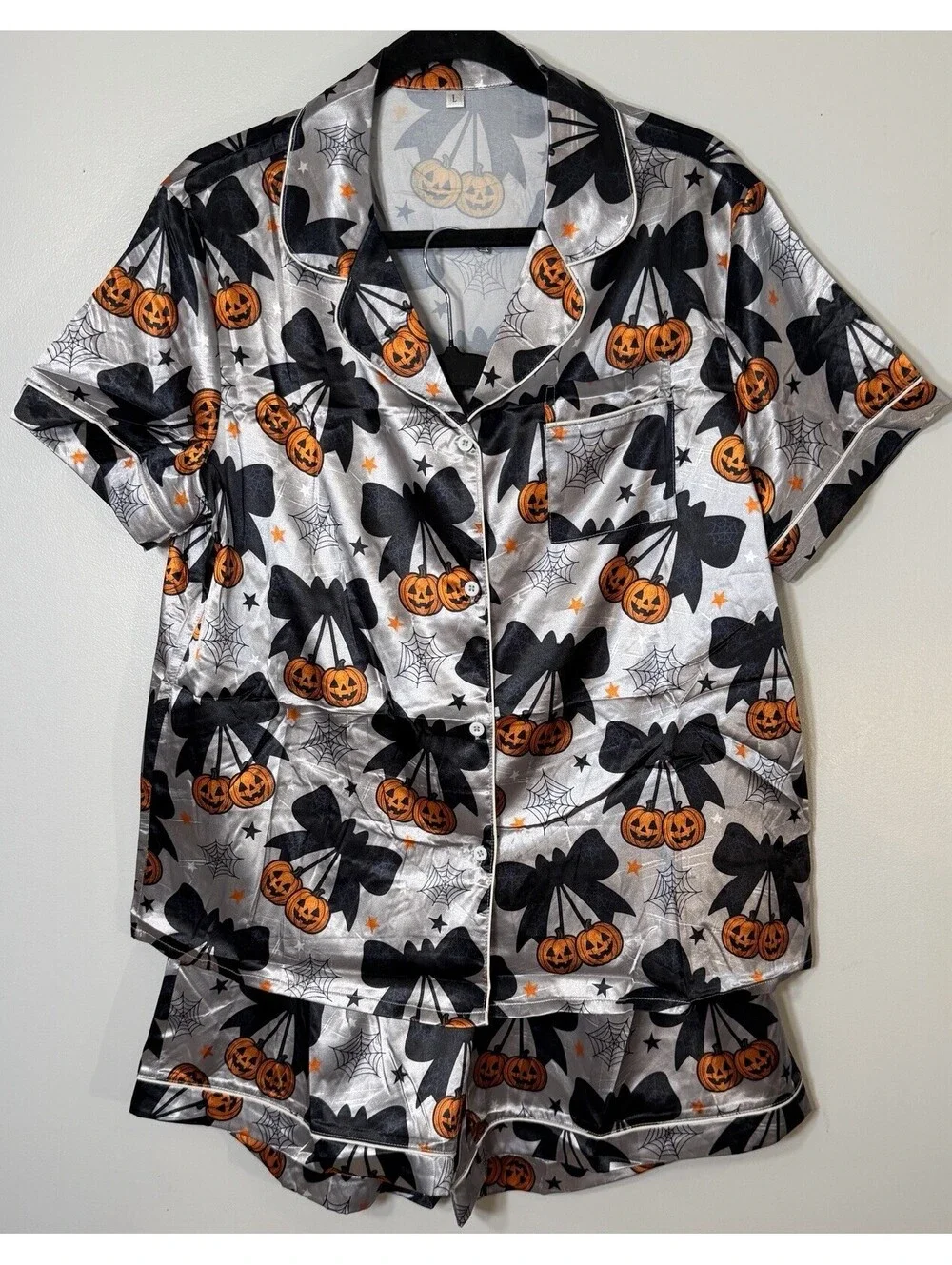 Halloween Gray Satin Pajama Set Women Large Pumpkin Cherry Bow Coquette EUC Pjs